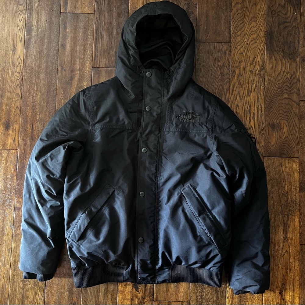 The North Face Men’s Newington Down Jacket Size M